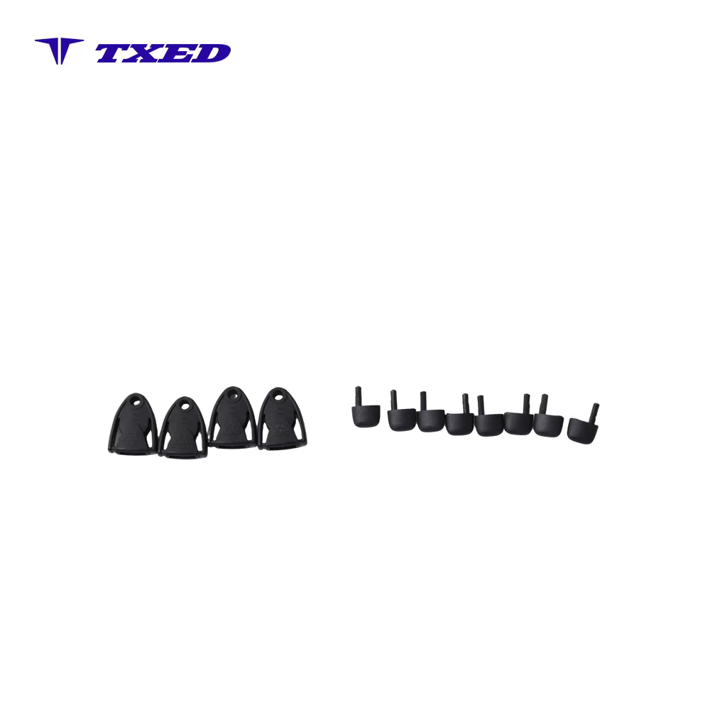 Black-Grey Bicycle Mudguard Set with Steel Stays, Universal Splash Guard for City and Commuter Bikes detail image 4